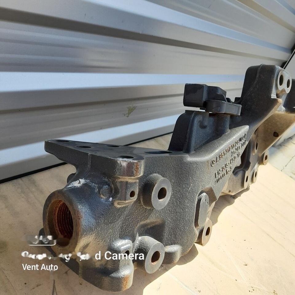 MOCOWANIE / UCHWYT Mercedes-Benz ACTROS MP4 A9613171128 Mercedes-Benz A9613171128 - Suspension for Truck: picture 4 MOCOWANIE / UCHWYT Mercedes-Benz ACTROS MP4 A9613171128 Mercedes-Benz A9613171128 - Suspension for Truck: picture 4