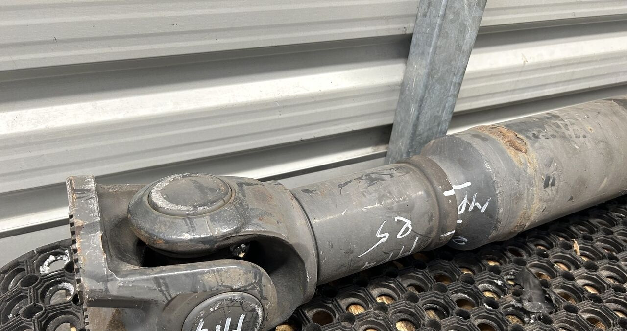 Mercedes-Benz ACTROS MP4 1510MM Mercedes-Benz ACTROS MP4 truck - Propeller shaft for Truck: picture 1 Mercedes-Benz ACTROS MP4 1510MM Mercedes-Benz ACTROS MP4 truck - Propeller shaft for Truck: picture 1