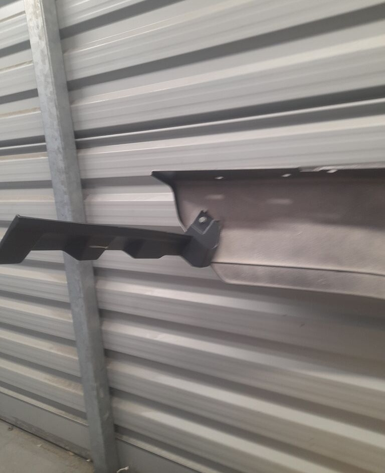 Mercedes-Benz ATEGO A9676660301 - Footstep for Truck: picture 4 Mercedes-Benz ATEGO A9676660301 - Footstep for Truck: picture 4