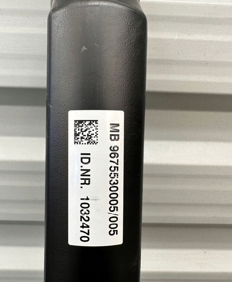 Mercedes-Benz ATEGO MB9675530005 truck - Hydraulic cylinder for Truck: picture 2 Mercedes-Benz ATEGO MB9675530005 truck - Hydraulic cylinder for Truck: picture 2