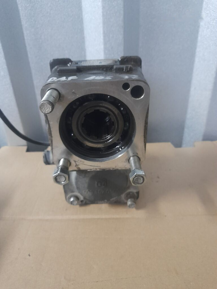 PRZYSTAWKA PTO DAF XF 106 1609522 / 6090042021 DAF 1609522 / 6090042021 XF 106 - Hydraulics for Truck: picture 4 PRZYSTAWKA PTO DAF XF 106 1609522 / 6090042021 DAF 1609522 / 6090042021 XF 106 - Hydraulics for Truck: picture 4