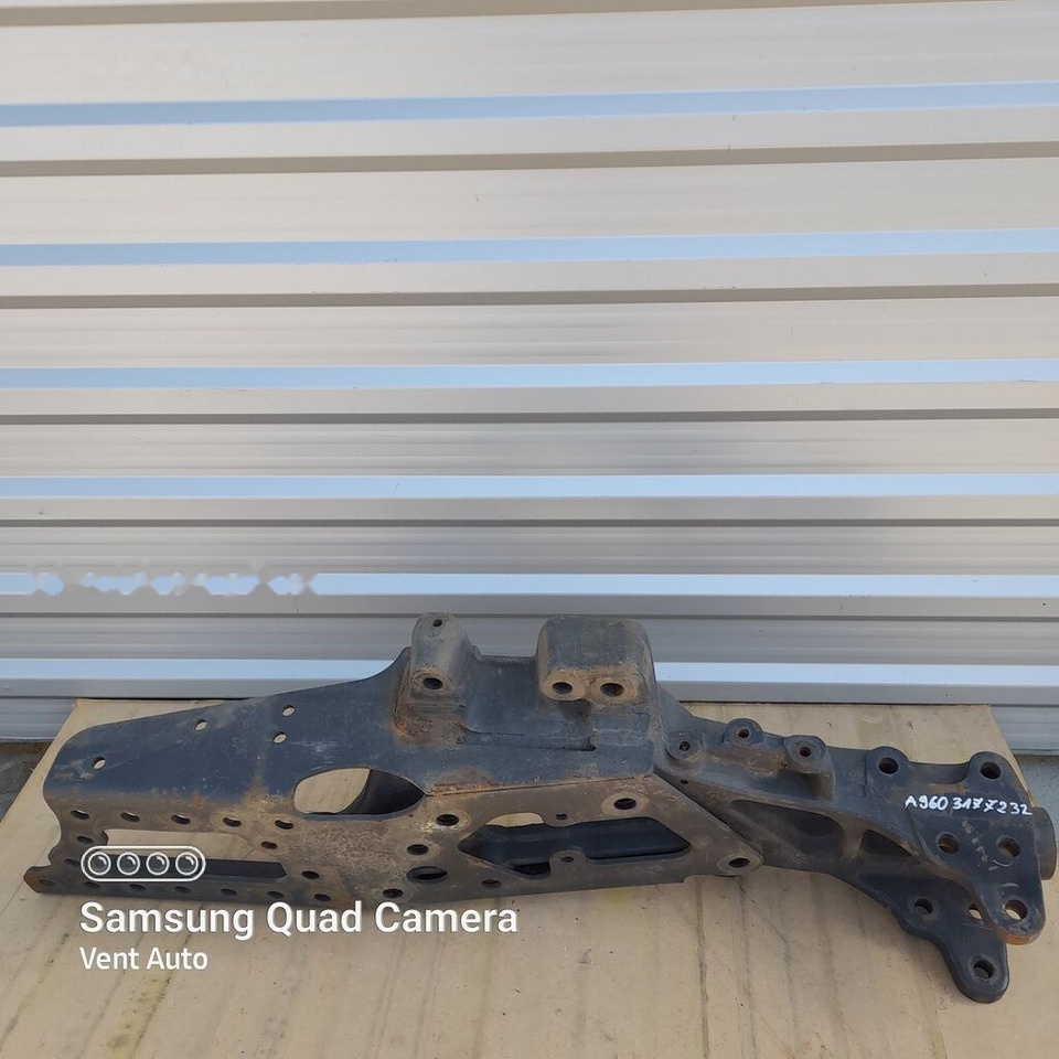 WSPORNIK PODWOZIA Mercedes-Benz ACTROS MP4 A9603177232 Mercedes-Benz A9603177232 - Suspension for Truck: picture 3 WSPORNIK PODWOZIA Mercedes-Benz ACTROS MP4 A9603177232 Mercedes-Benz A9603177232 - Suspension for Truck: picture 3