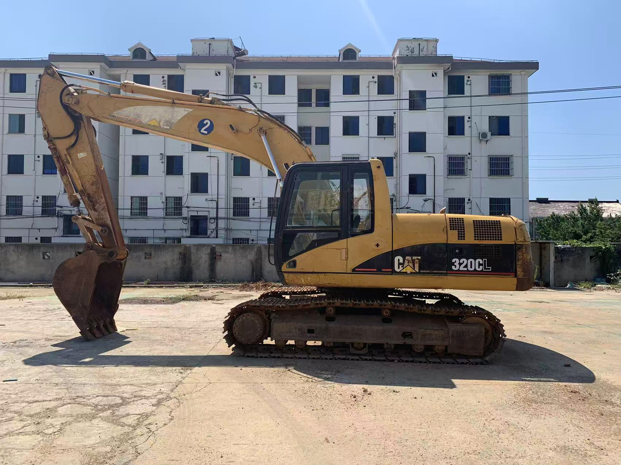 Caterpillar Secondhand Excavator CAT 320CL, 320BL Japan Origin - Crawler excavator: picture 1 Caterpillar Secondhand Excavator CAT 320CL, 320BL Japan Origin - Crawler excavator: picture 1