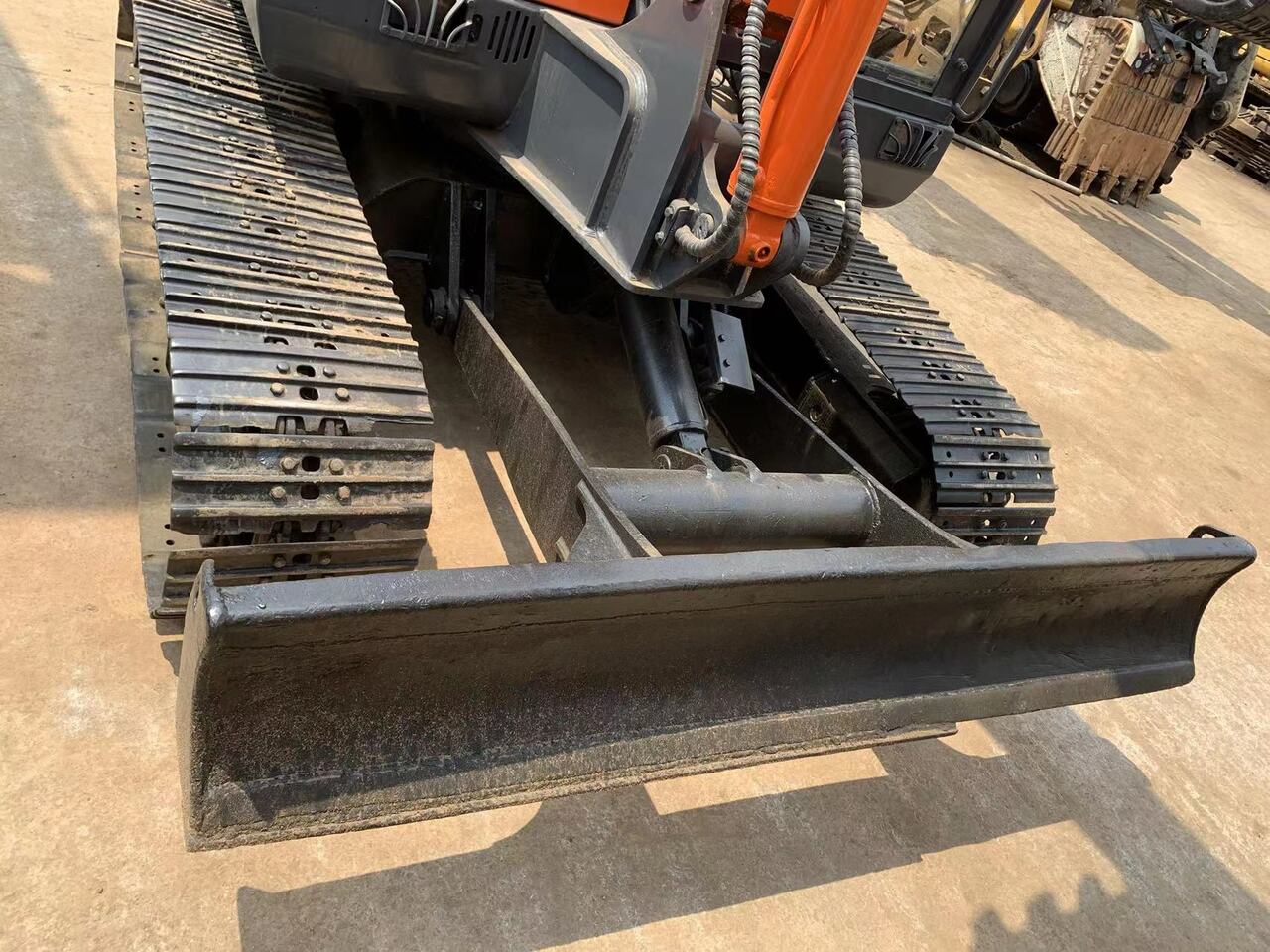 Doosan mini excavator 6 ton small digger Doosan DH60, DX60 - Mini excavator: picture 3 Doosan mini excavator 6 ton small digger Doosan DH60, DX60 - Mini excavator: picture 3
