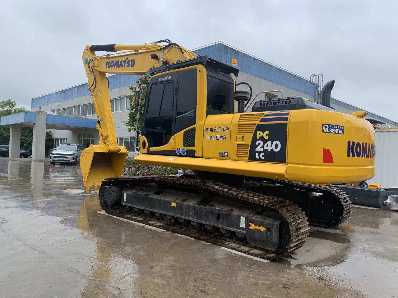 Komatsu PC240, PC220 Chain Excavator Good Condition Used Construction Machine - Crawler excavator: picture 3 Komatsu PC240, PC220 Chain Excavator Good Condition Used Construction Machine - Crawler excavator: picture 3