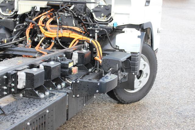 FUSO Canter 4C15E - Cab chassis truck: picture 3 FUSO Canter 4C15E - Cab chassis truck: picture 3