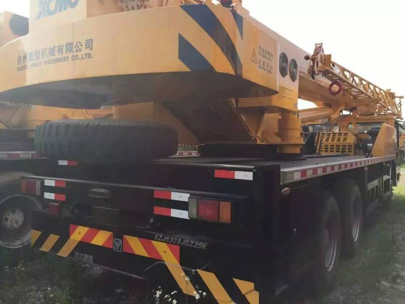 XCMG QY25K5 - Mobile crane: picture 4 XCMG QY25K5 - Mobile crane: picture 4