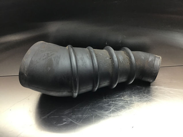 Liebherr Air Filter Hose - Air intake pipe: picture 5 Liebherr Air Filter Hose - Air intake pipe: picture 5