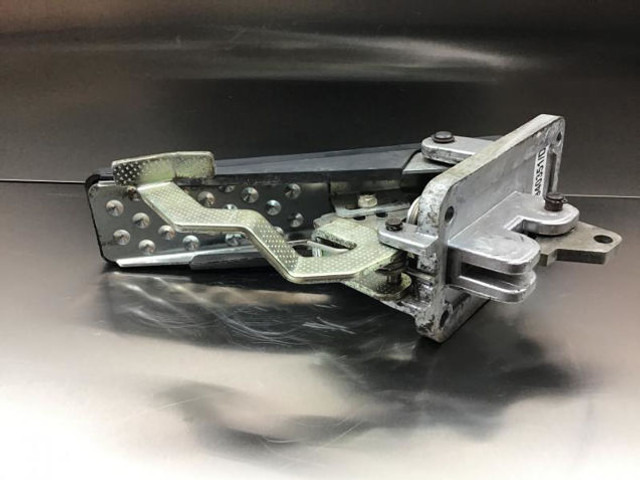 Liebherr Brake Pedal - Pedal: picture 4 Liebherr Brake Pedal - Pedal: picture 4