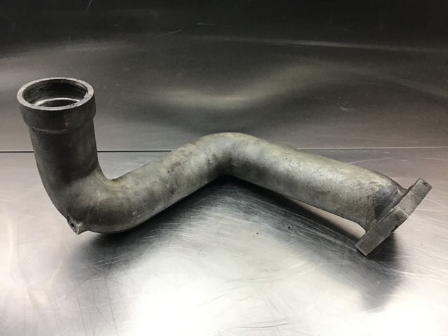 Liebherr Connecting Pipe - Cooling system: picture 4 Liebherr Connecting Pipe - Cooling system: picture 4