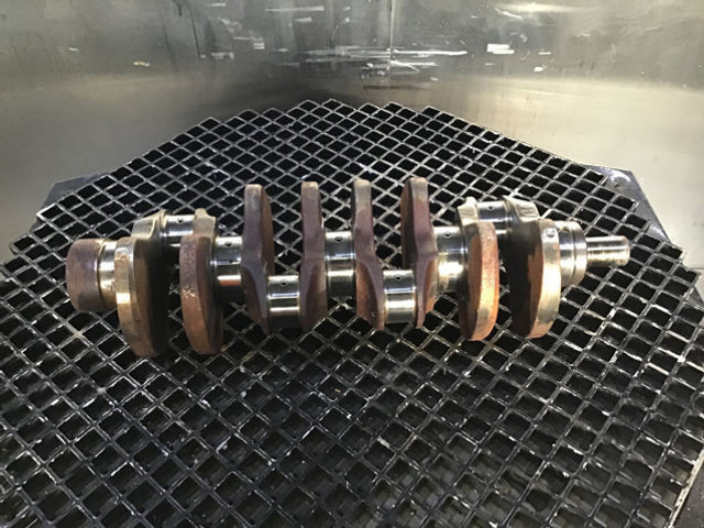 Liebherr Crankshaft D904/D914 - Crankshaft: picture 4 Liebherr Crankshaft D904/D914 - Crankshaft: picture 4