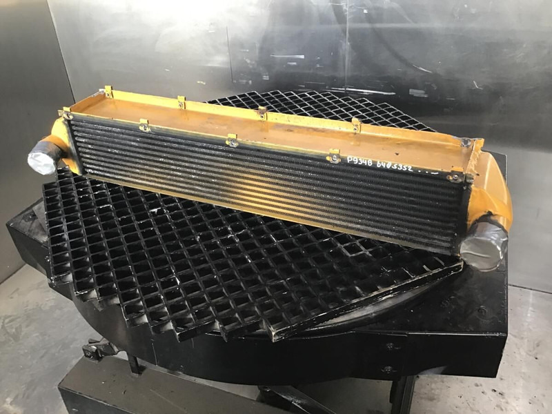Liebherr Intercooler - Intercooler: picture 1 Liebherr Intercooler - Intercooler: picture 1