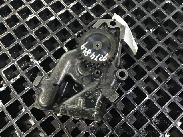 Liebherr Oil Pump - Oil pump: picture 2 Liebherr Oil Pump - Oil pump: picture 2