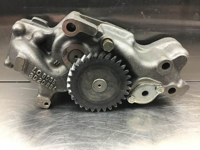 Oil pump Liebherr Oil Pump: picture 9