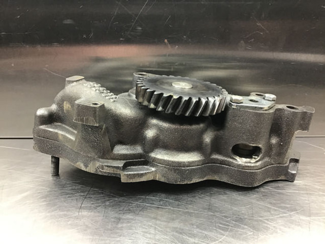 Oil pump Liebherr Oil Pump: picture 7