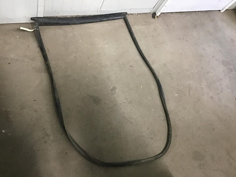 Liebherr R900 Li / R914B / R912 Li / R904 / R902 Li / R922 / A904 Li / A904 INDUSTRIAL / A902 Li / A900C Li / A900B Li / A900 ZW / A900 L - Cab and interior: picture 1 Liebherr R900 Li / R914B / R912 Li / R904 / R902 Li / R922 / A904 Li / A904 INDUSTRIAL / A902 Li / A900C Li / A900B Li / A900 ZW / A900 L - Cab and interior: picture 1