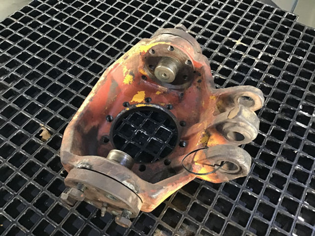 Liebherr Steering House Right - Steering knuckle: picture 2 Liebherr Steering House Right - Steering knuckle: picture 2