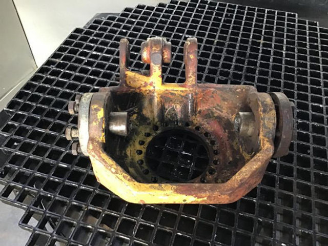 Liebherr Steering house left - Steering knuckle: picture 5 Liebherr Steering house left - Steering knuckle: picture 5