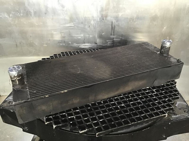 Liebherr Watercooler - Intercooler: picture 2 Liebherr Watercooler - Intercooler: picture 2