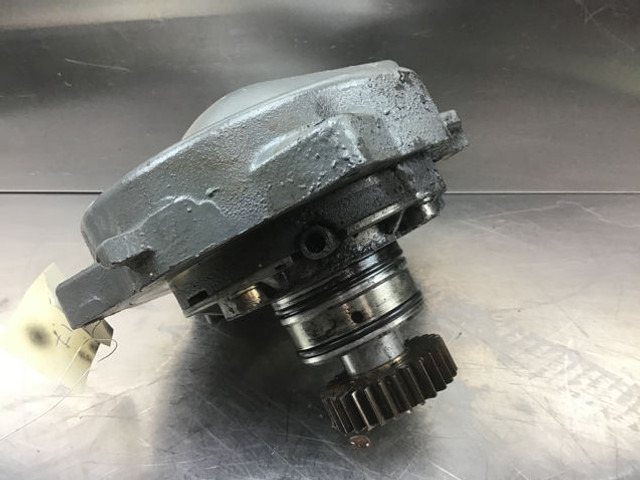 Liebherr Waterpump - Coolant pump: picture 2 Liebherr Waterpump - Coolant pump: picture 2