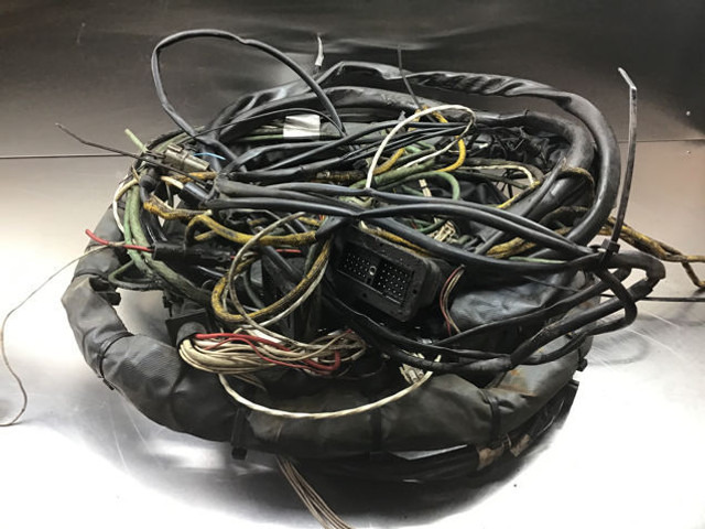 Liebherr Wire Harness - Cables/ Wire harness: picture 1 Liebherr Wire Harness - Cables/ Wire harness: picture 1