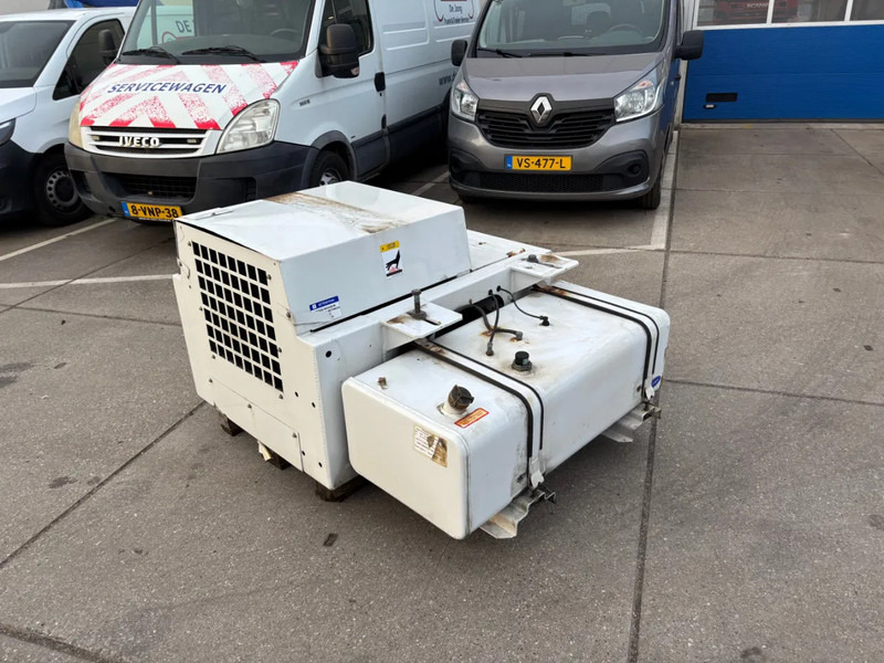 CARRIER Genset / 8057 Hours / 2019 / 5x pieces in stock - Generator set: picture 5 CARRIER Genset / 8057 Hours / 2019 / 5x pieces in stock - Generator set: picture 5