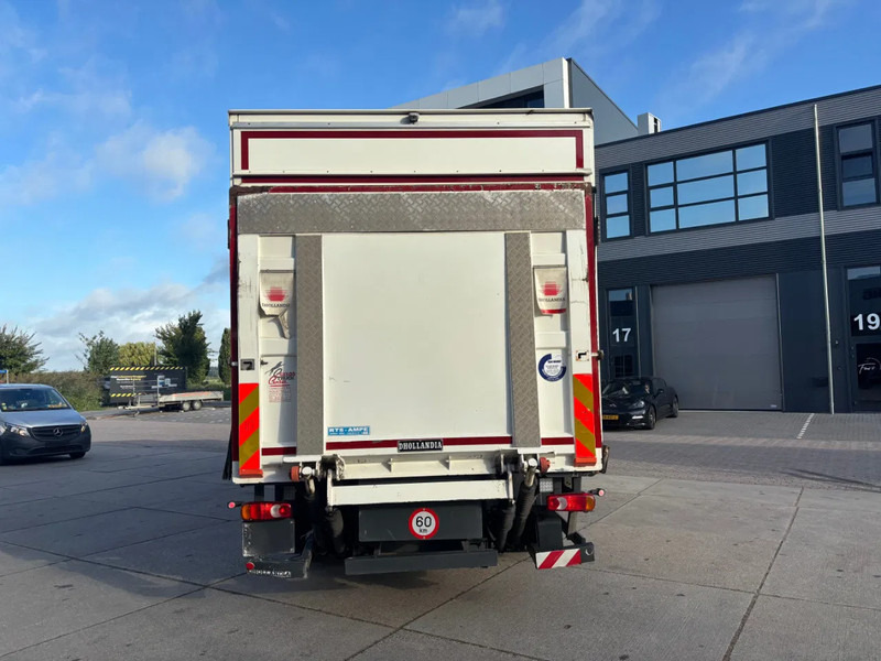 Renault D WIDE 320 6x2 / Closed box / Dhollandia - Box truck: picture 4 Renault D WIDE 320 6x2 / Closed box / Dhollandia - Box truck: picture 4