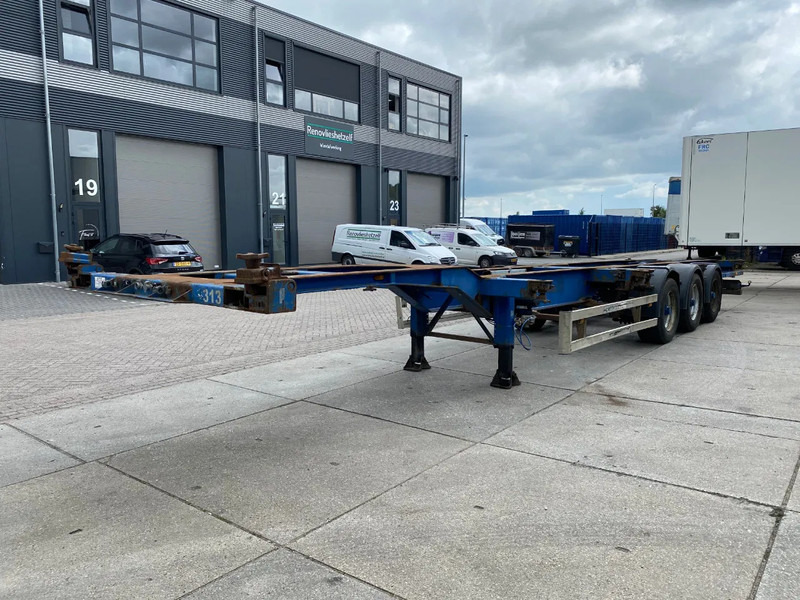 Renders Container chassis / BPW + Drum / 40 FT - Container transporter/ Swap body semi-trailer: picture 4 Renders Container chassis / BPW + Drum / 40 FT - Container transporter/ Swap body semi-trailer: picture 4
