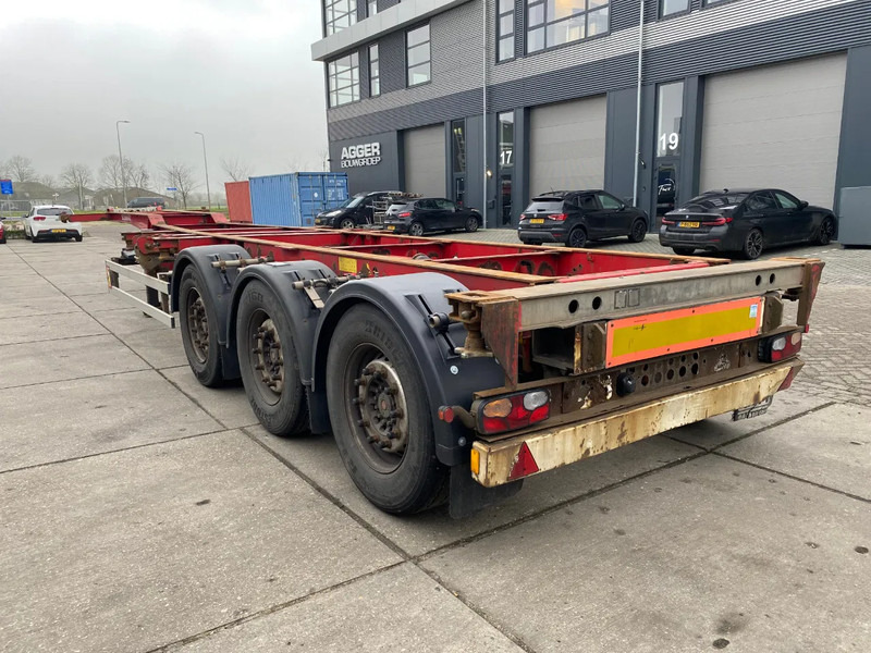 Schmitz Cargobull SCF 24 G Chassis / SAF + Disc / 1x Extendable / Lift axle - Container transporter/ Swap body semi-trailer: picture 2 Schmitz Cargobull SCF 24 G Chassis / SAF + Disc / 1x Extendable / Lift axle - Container transporter/ Swap body semi-trailer: picture 2
