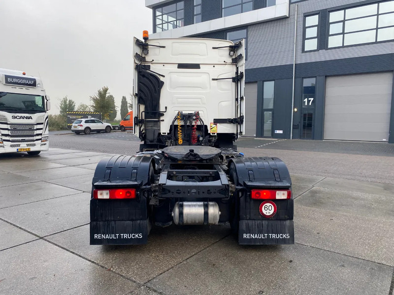 Renault T460 / Automatic / PTO - Tractor unit: picture 5 Renault T460 / Automatic / PTO - Tractor unit: picture 5