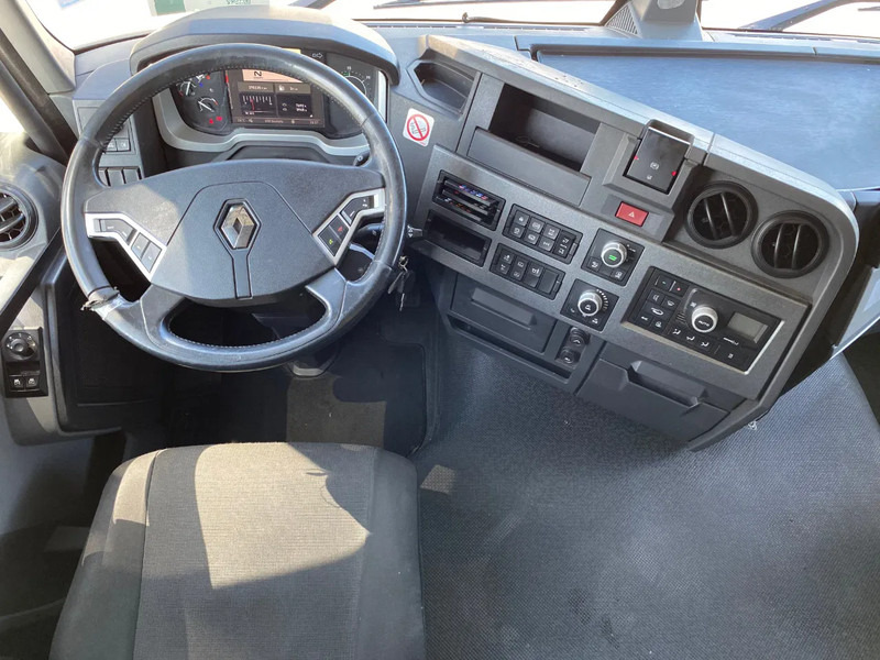 Renault T520 Comfort / 6x2/4 / Steering Axle / Hub Reduction / 290.235 km on lease Renault T520 Comfort / 6x2/4 / Steering Axle / Hub Reduction / 290.235 km: picture 8