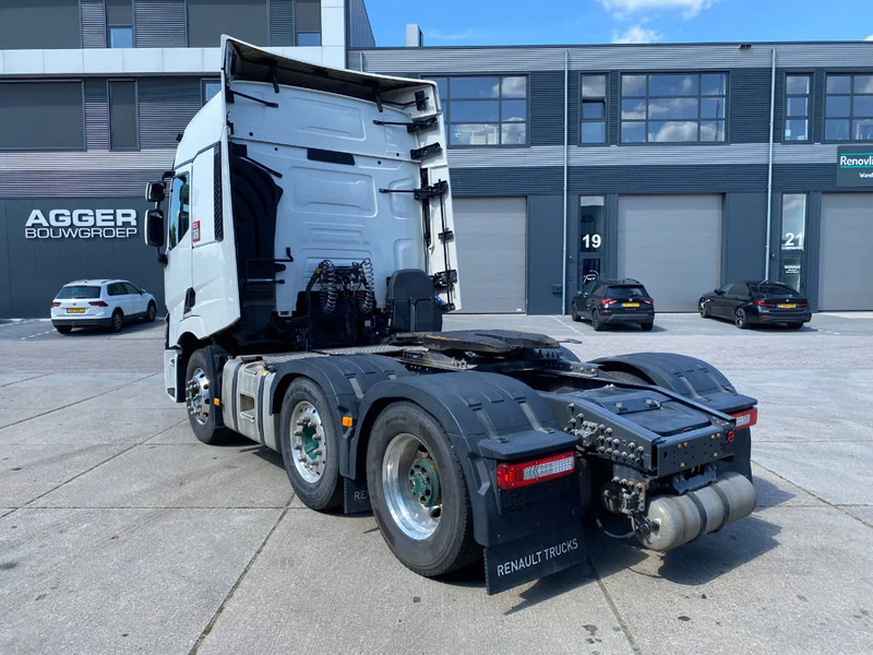 Renault T520 Comfort / 6x2/4 / Steering Axle / Hub Reduction / 290.235 km - Tractor unit: picture 4 Renault T520 Comfort / 6x2/4 / Steering Axle / Hub Reduction / 290.235 km - Tractor unit: picture 4