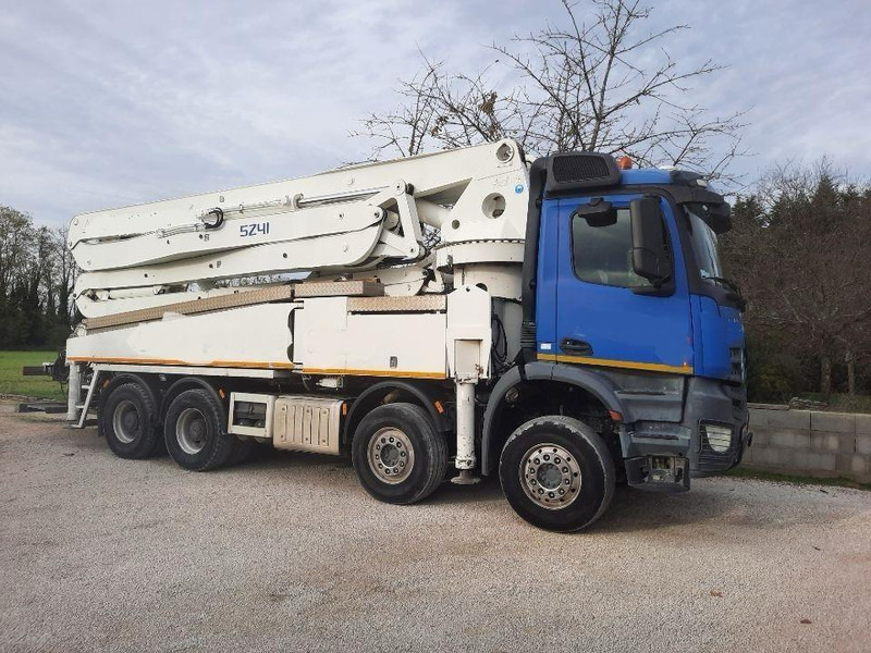 Mercedes-Benz AROCS - Concrete pump truck: picture 4 Mercedes-Benz AROCS - Concrete pump truck: picture 4