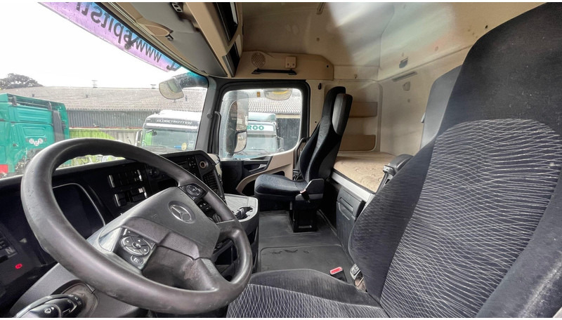 Tractor unit Mercedes-Benz Actros 1843 Koelkast (APK 09-08-2025): picture 8