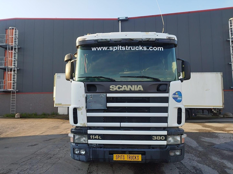 Scania P114-380 Manual + Retarder - Tractor unit: picture 2 Scania P114-380 Manual + Retarder - Tractor unit: picture 2