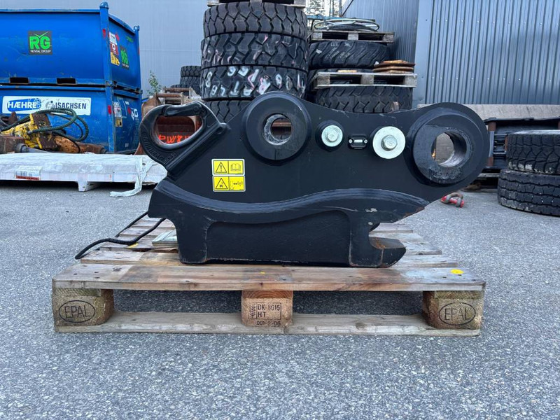 Cat S 80 Quick Coupler - Quick coupler for Construction machinery: picture 5 Cat S 80 Quick Coupler - Quick coupler for Construction machinery: picture 5