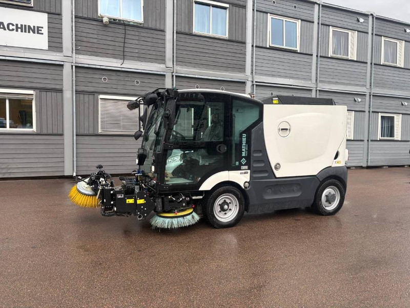 Mathieu MC-210 Azura Flex Street Sweeper - Road sweeper: picture 1 Mathieu MC-210 Azura Flex Street Sweeper - Road sweeper: picture 1