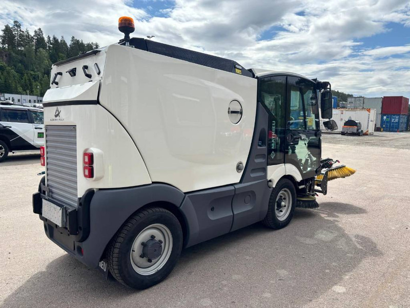 Mathieu MC-210 Azura Flex Street Sweeper - Road sweeper: picture 3 Mathieu MC-210 Azura Flex Street Sweeper - Road sweeper: picture 3
