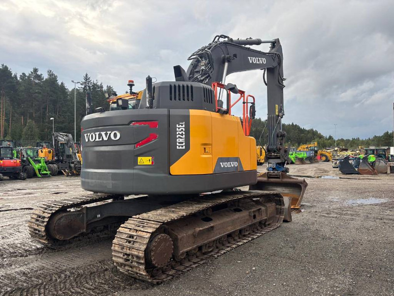 Volvo ECR 235EL - Crawler excavator: picture 3 Volvo ECR 235EL - Crawler excavator: picture 3