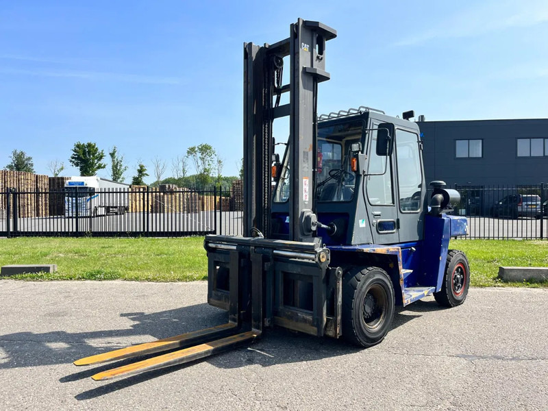 Caterpillar DP70 - Diesel forklift: picture 4 Caterpillar DP70 - Diesel forklift: picture 4