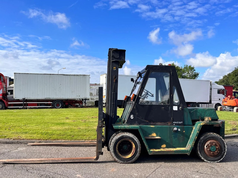 Caterpillar V130 - Diesel forklift: picture 3 Caterpillar V130 - Diesel forklift: picture 3