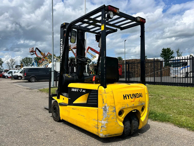 Hyundai 18BT-7 - Electric forklift: picture 5 Hyundai 18BT-7 - Electric forklift: picture 5