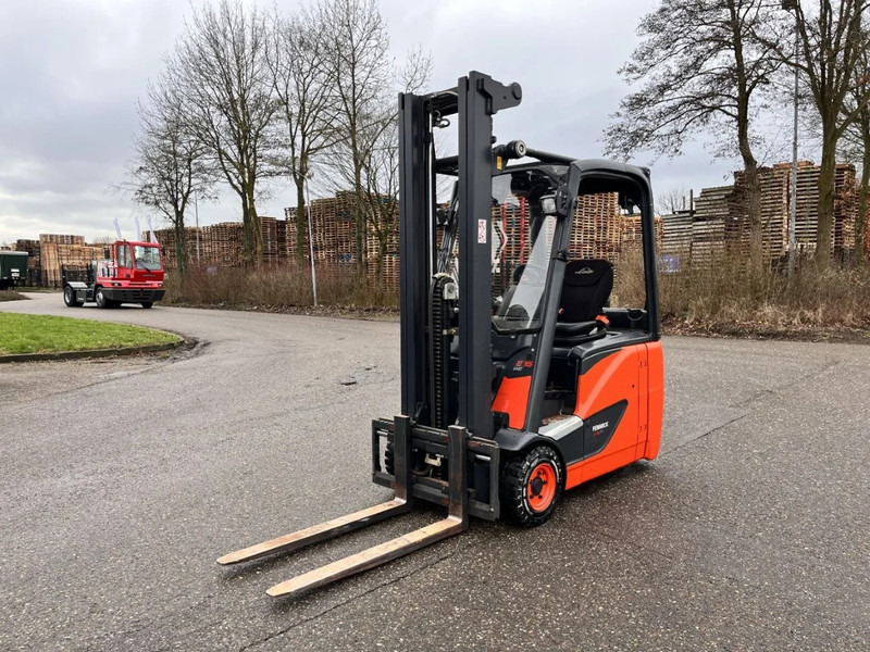 Linde E16H-02 - Electric forklift: picture 4 Linde E16H-02 - Electric forklift: picture 4