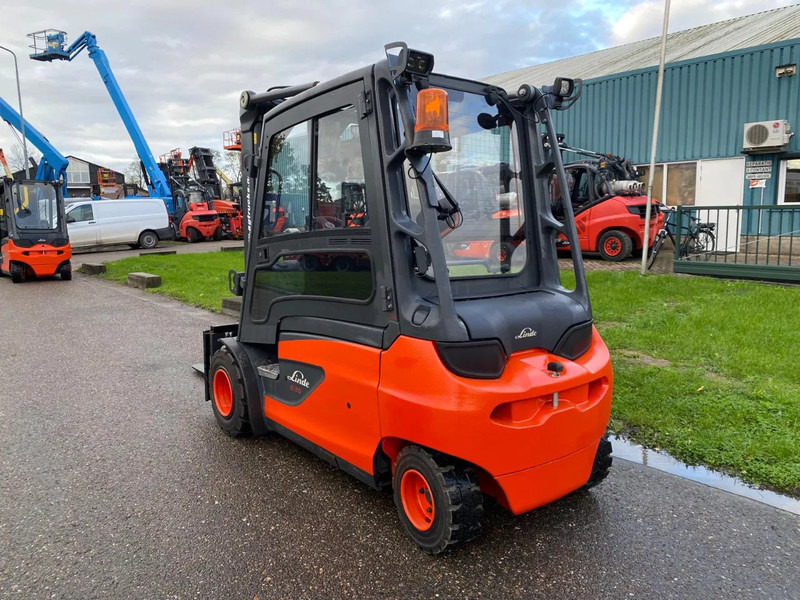 Linde E35L-01 - Electric forklift: picture 4 Linde E35L-01 - Electric forklift: picture 4