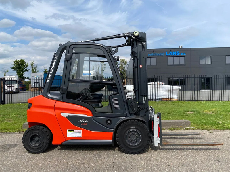 Linde H35D-01 - Diesel forklift: picture 1 Linde H35D-01 - Diesel forklift: picture 1