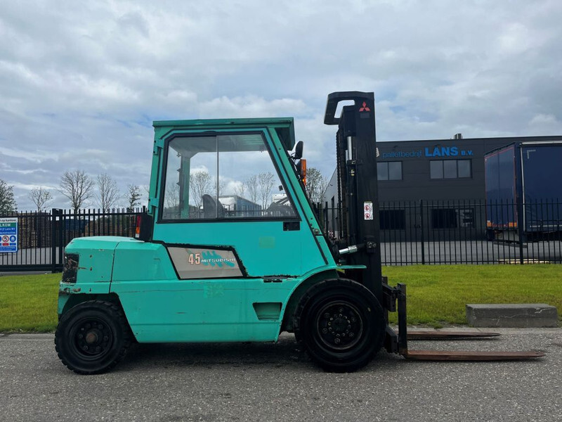 Mitsubishi FD45 - Diesel forklift: picture 2 Mitsubishi FD45 - Diesel forklift: picture 2