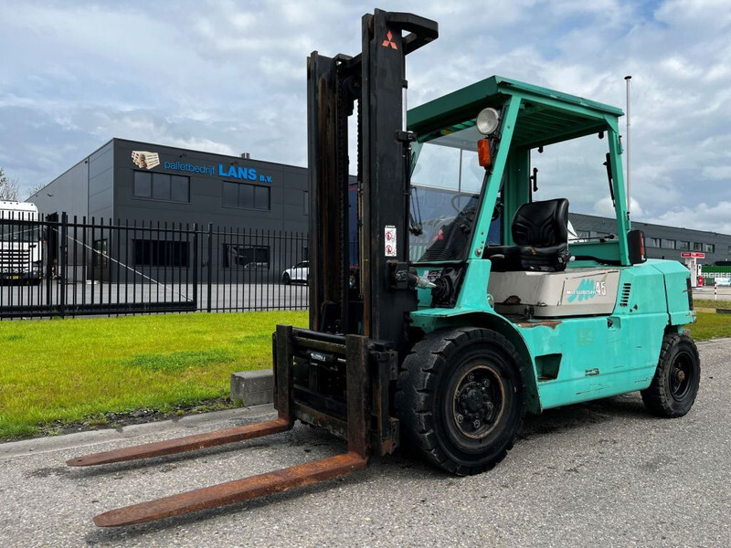 Mitsubishi FD45 - Diesel forklift: picture 1 Mitsubishi FD45 - Diesel forklift: picture 1