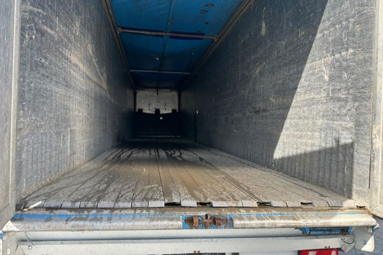 Walking floor semi-trailer Carnehl CSS/AL 93m3: picture 11
