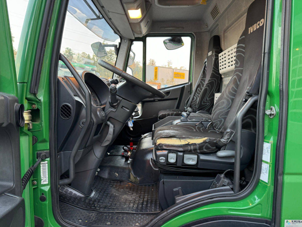 Refrigerator truck IVECO Eurocargo 120E25 4x2 Bi-Temp.: picture 13