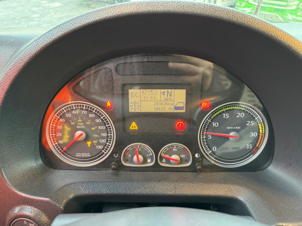 Refrigerator truck IVECO Eurocargo 120E25 4x2 Bi-Temp.: picture 16